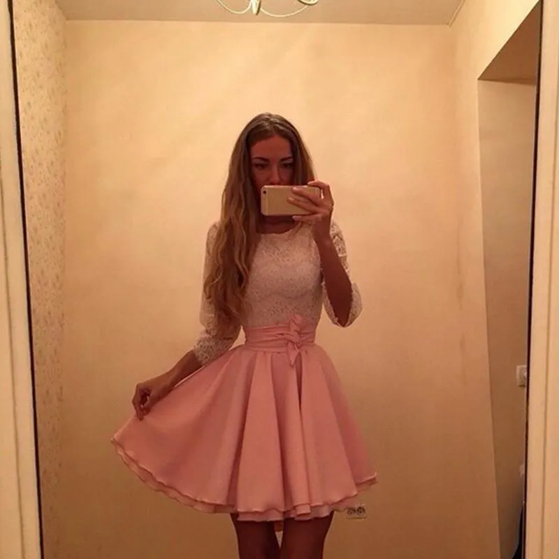 Clearance Scoop Long Sleeves Lace Patchwork Flared Pleated Short Dress