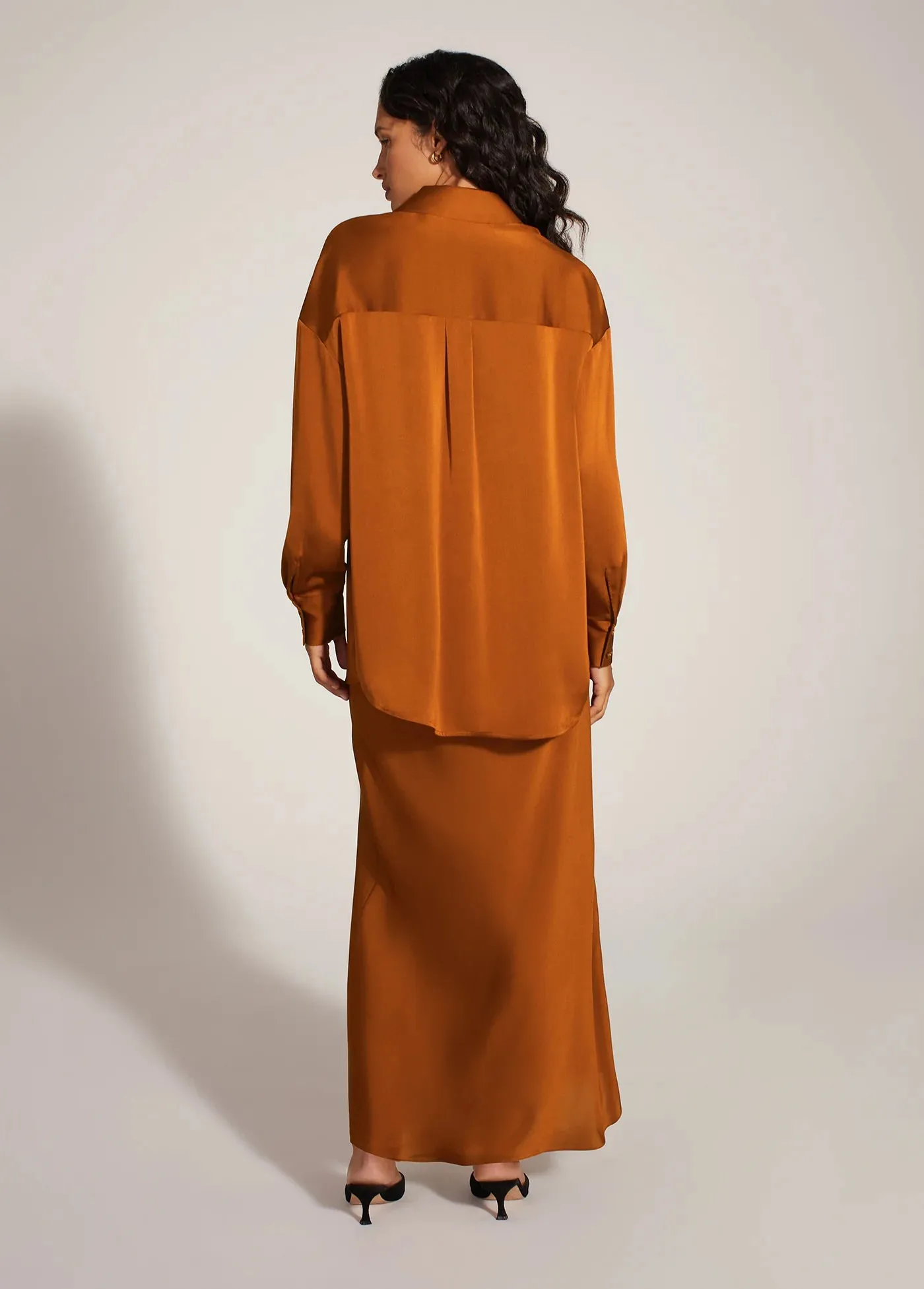 Favorite Daughter The Smooth Ex-Boyfriend Shirt in Caramel