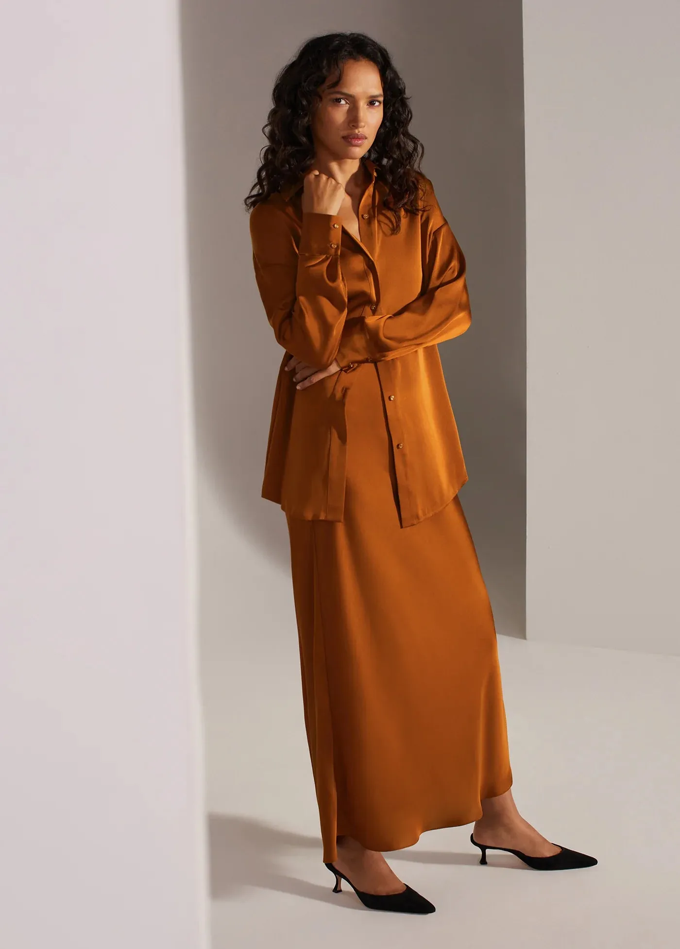 Favorite Daughter The Smooth Ex-Boyfriend Shirt in Caramel