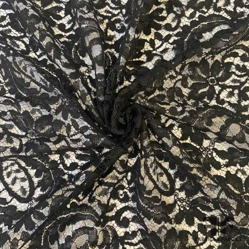 French ‘Flowers in Bloom’ Chantilly Lace - Black