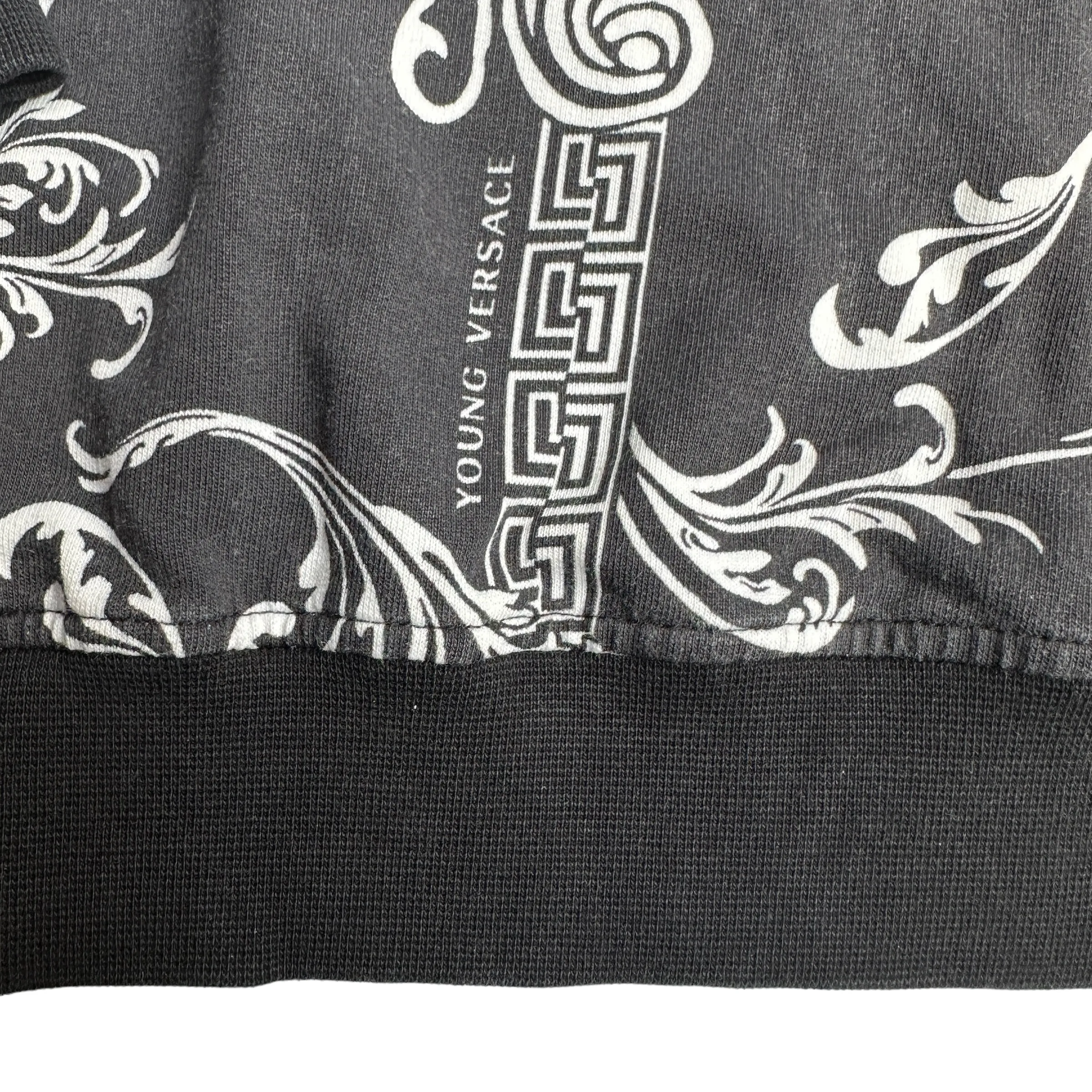 Kid's Sweater - 10Yo.