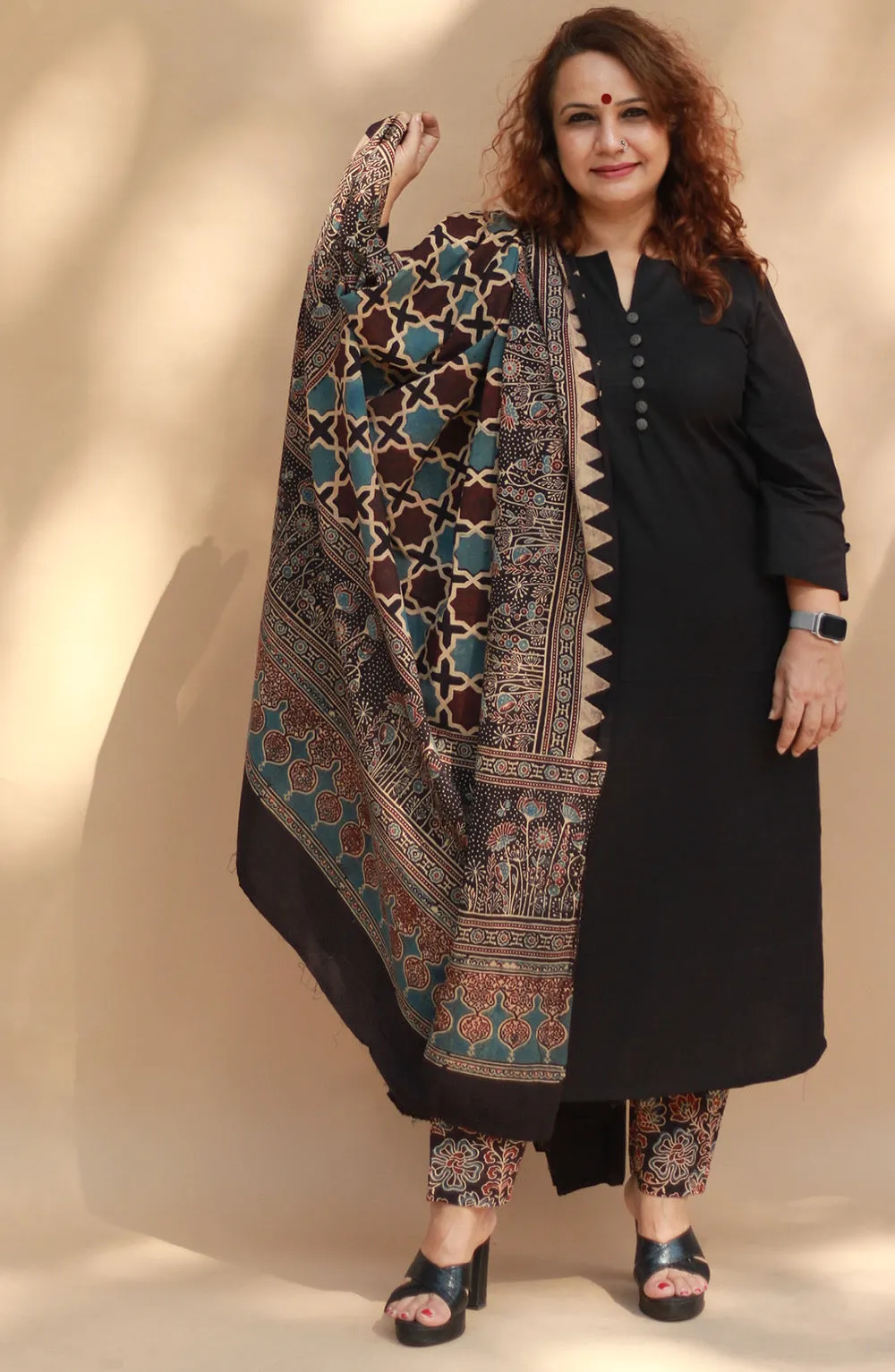 Nitya | Long Kurta | Noir
