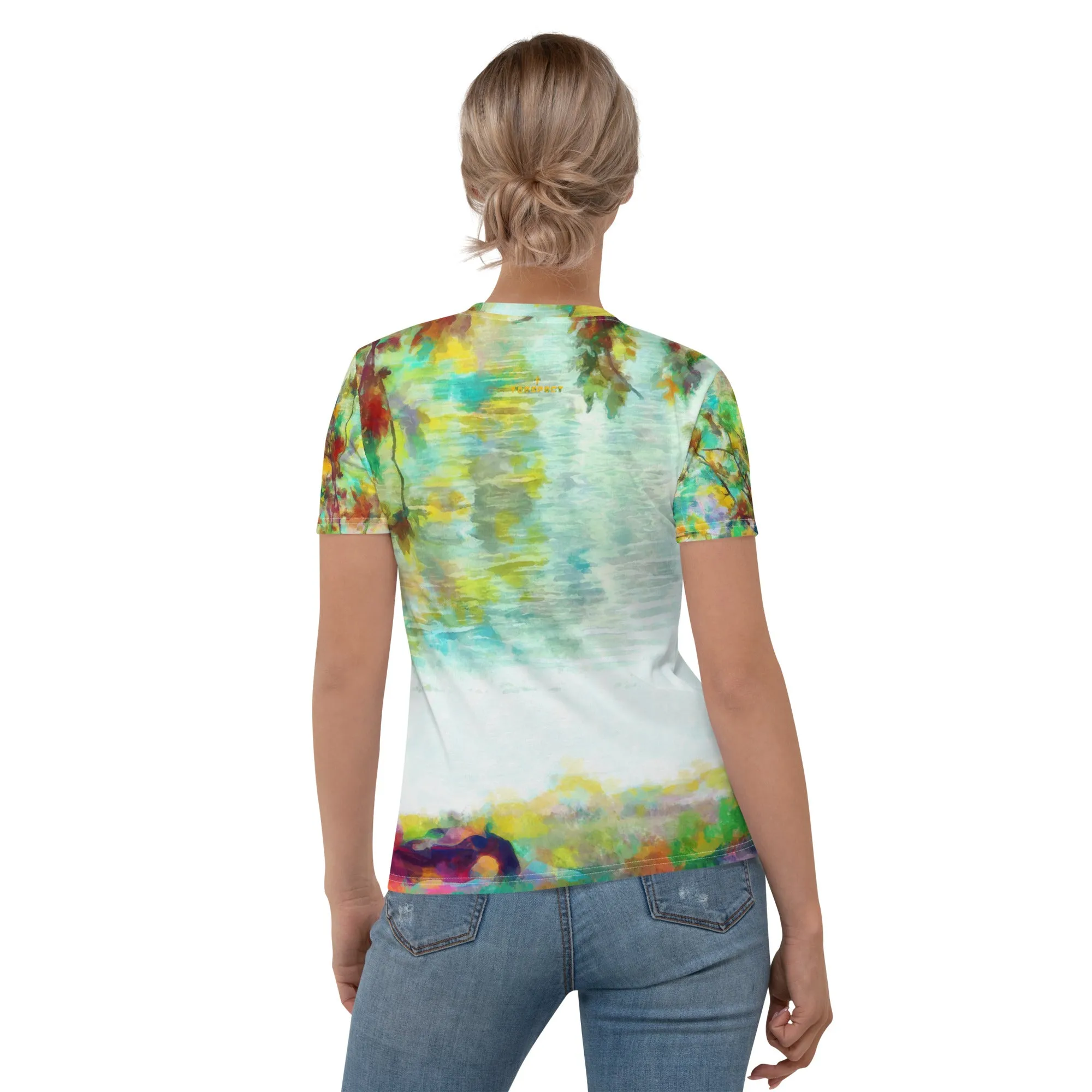She's In Moment Watercolor All-Over Print Women's Crew Neck T-Shirt