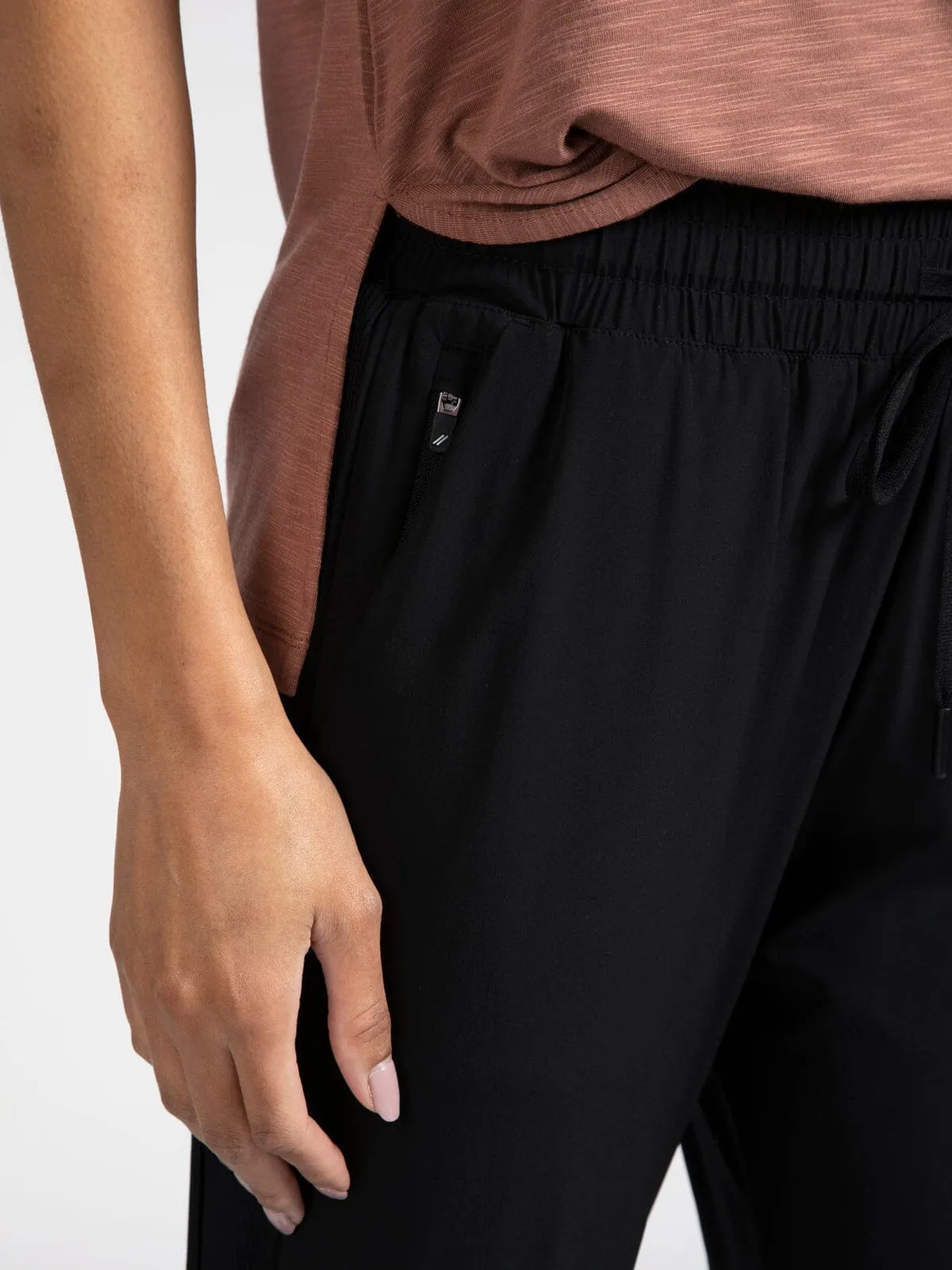 ZUZANA JOGGER PANTS- BLACK